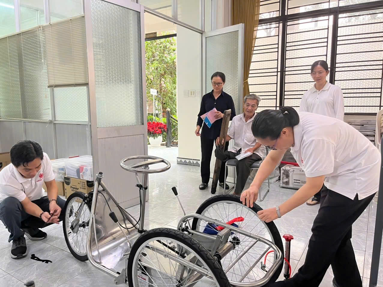 NIỀM VUI NHỎ MÙA GIÁNG SINH