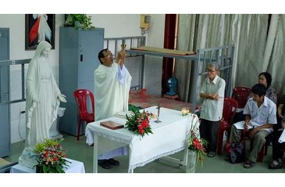 Thánh lễ mái ấm Hà Đông