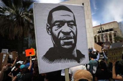 ĐTC Phanxicô: không thể bao dung với phân biệt chủng tộc, nhưng cũng không chấp nhận bạo lực