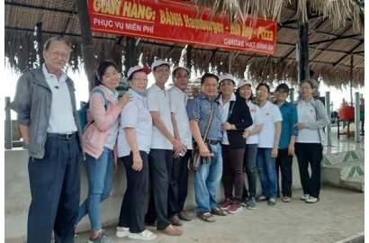 Caritas Giáo Hạt Bình An chia sẻ yêu thương tại Cộng thể Don Bosco - Cần Giờ