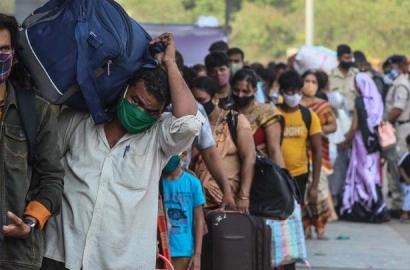 Caritas Ấn Độ ra mắt ứng dụng di động cho người lao động di cư