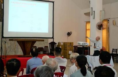 CARITAS TGP SÀI GÒN Khai giảng khóa tập huấn Caritas lần thứ 14