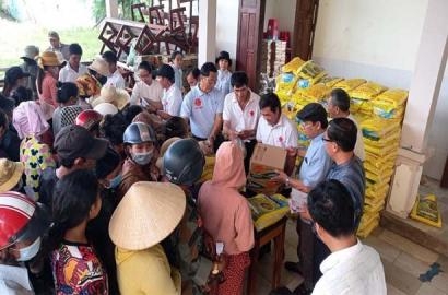 CARITAS LONG XUYÊN KẾT HỢP VỚI CARITAS PHAN THIẾT PHÁT QUÀ CHO NHỮNG GIA ĐÌNH KHÓ KHĂN Ở VÙNG CAO
