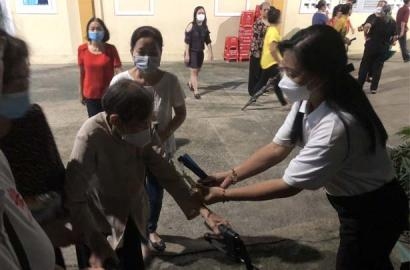 CARITAS GIÁO XỨ TỪ ĐỨC: NGÀY THẾ GIỚI ÔNG BÀ VÀ NGƯỜI CAO TUỔI.