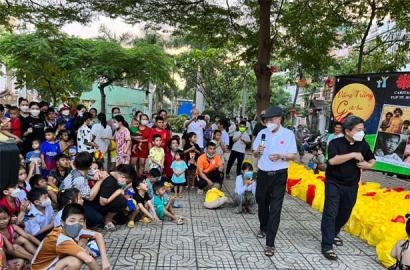 VẦNG TRĂNG GIÊSU:  CARITAS TỔNG GIÁO PHẬN SÀI GÒN TRAO GỞI YÊU THƯƠNG