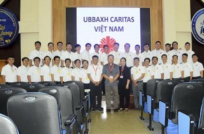 Caritas Sài Gòn: Đồng hành Mục vụ bác ái với các thầy Đại Chủng Viện