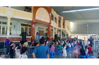 Ban Caritas giáo xứ Cao Thái: Chương trình “Rung chuông Vàng”