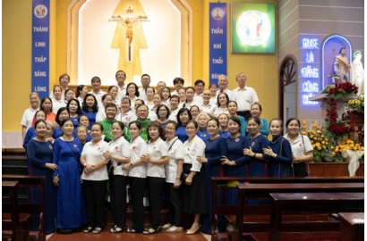 BAN BÁC ÁI CARITAS GX THÁNH LINH - GIÁO HẠT THỦ THIÊM MỪNG LỄ BỔN MẠNG