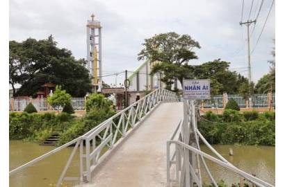 CHIA SẺ YÊU THƯƠNG : KHÁNH THÀNH CẦU NHÂN ÁI