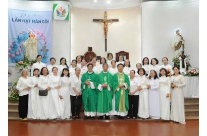 MỪNG KÍNH THÁNH MARTINO DE PORRES (09/12/1579 - 03/11/1639) - BỐN MẠNG CỦA CHA PHÓ MARTINO TRỊNH QUANG KHẢI VÀ BAN BÁC ÁI XÃ HỘI CARITAS GIÁO XỨ HÀNG XANH