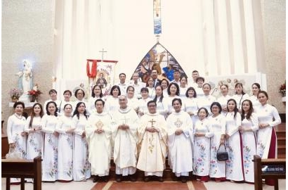 Ban Caritas giáo xứ Tân Phước mừng lễ Thánh Martinô - Bổn mạng