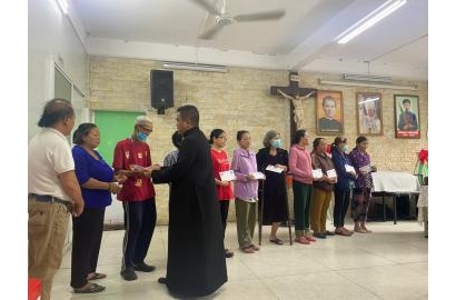 Ban Caritas Giáo xứ Bình Phước, Quận 6 – Đồng hành cùng người nghèo
