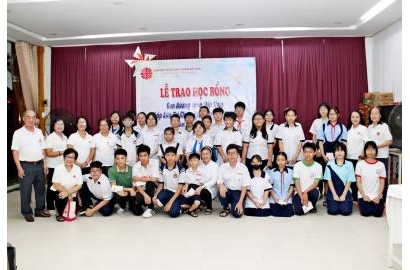 GIÁO HẠT TÂN ĐỊNH: Lễ trao Học bổng năm học 2025-2026